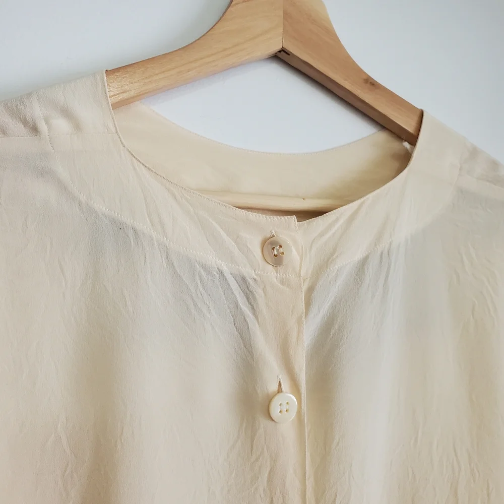 Vintage Laurel 38 By escada 1980 100% Silk Blouse Cream Celestial Sun Moon Stars - Picture 13 of 16